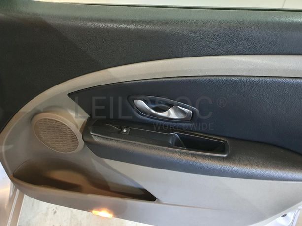 Renault Mégane 1.5 DCI · Ano 2010