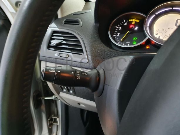 Renault Mégane 1.5 DCI · Ano 2010