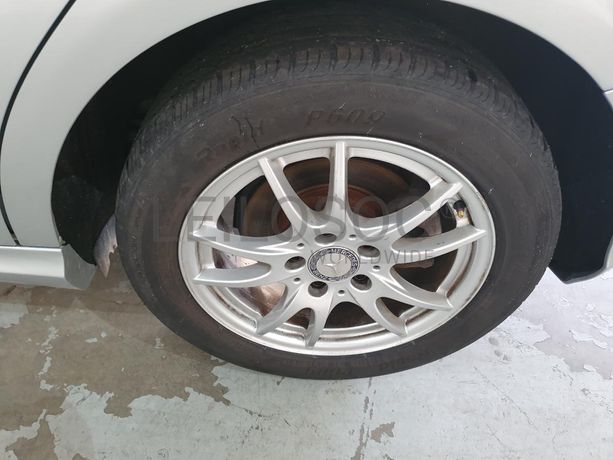 Mercedes-Benz A180 1.5CDI · Ano 2013