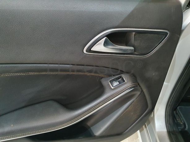 Mercedes-Benz A180 1.5CDI · Ano 2013