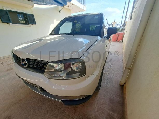 Veículo Zxauto C3 · Viana