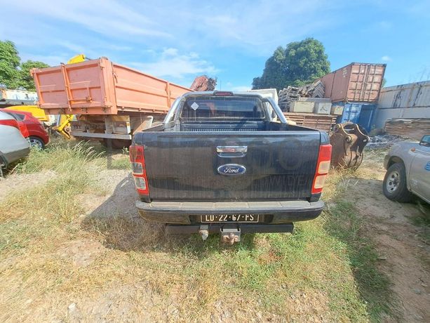 Veículo FORD RANGER · Viana