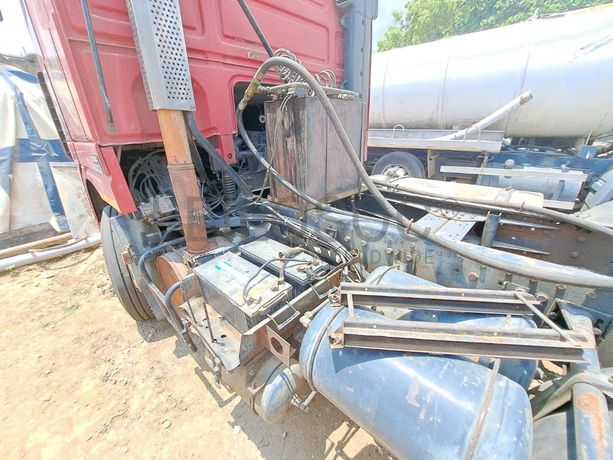 Camião Trator 6X4 DAF XF 480 · Viana