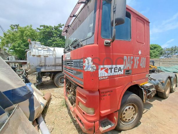 Camião Trator 6X4 DAF XF 480 · Viana