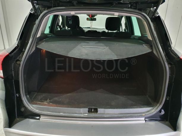 Renault Clio 1.5 DCI · Ano 2014