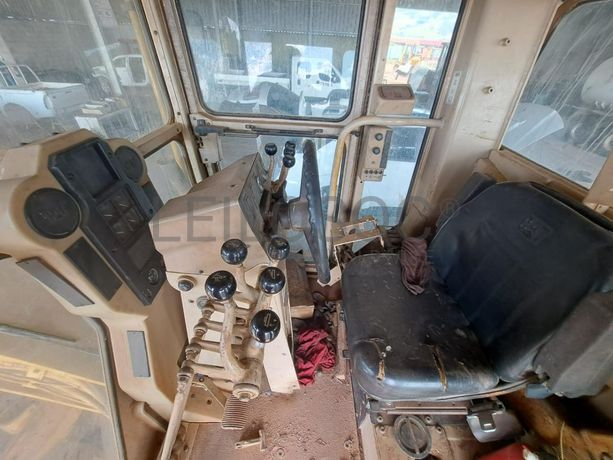 Niveladora Caterpillar 160H · Samba Caju