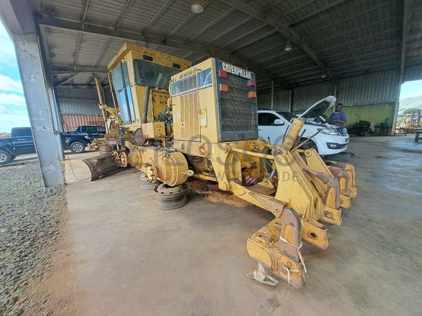 Niveladora Caterpillar 160H · Samba Caju