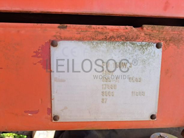 Escavadora de Pneus Fiat Hitachi FH150W.3 · Samba Caju