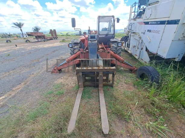 Empilhador Telescópico Manitou MT1740 · Samba Caju