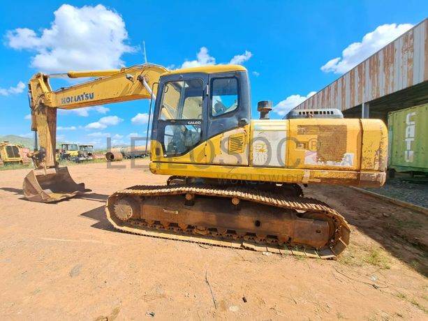 Escavadora de rastos Komatsu PC220 -7 · Samba Caju