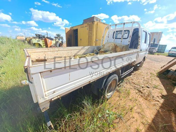 Veículo basculante FOTON Alimark · Samba Caju