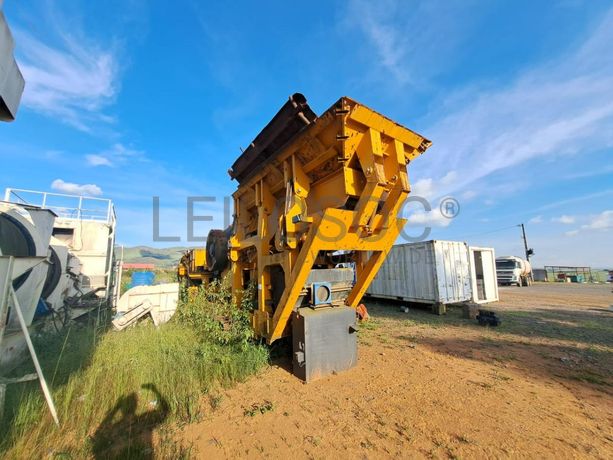 Britadeira móvel Tesad RK1012T· Samba Caju