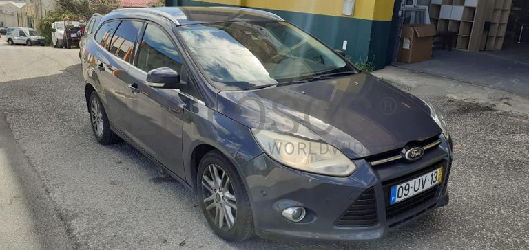 Ford Focus 1.6 TDCI · Ano 2013