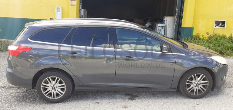 Ford Focus 1.6 TDCI · Ano 2013