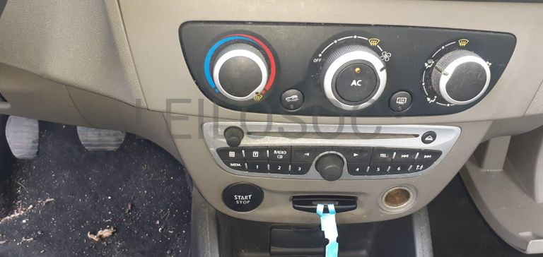 Renault Mégane 1.5 DCI · Ano 2011