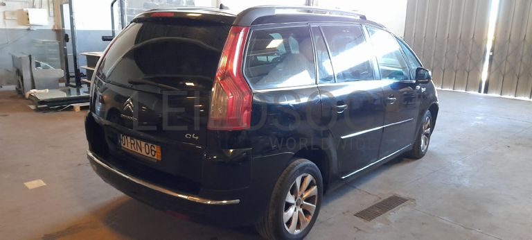 Citroën C4 Grand Picasso 1.6 HDI · Ano 2012