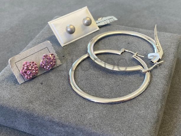 Brincos em prata e outros materiais