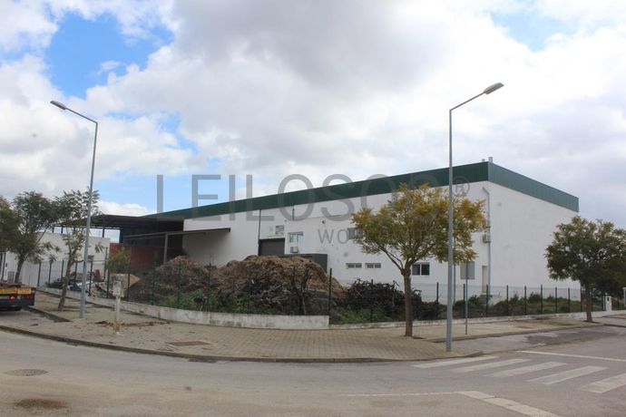 Totalidade · Unidade Industrial · Cuba