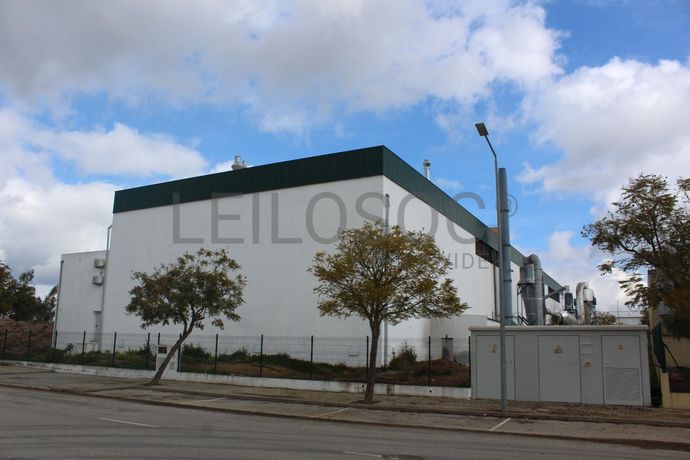 Totalidade · Unidade Industrial · Cuba