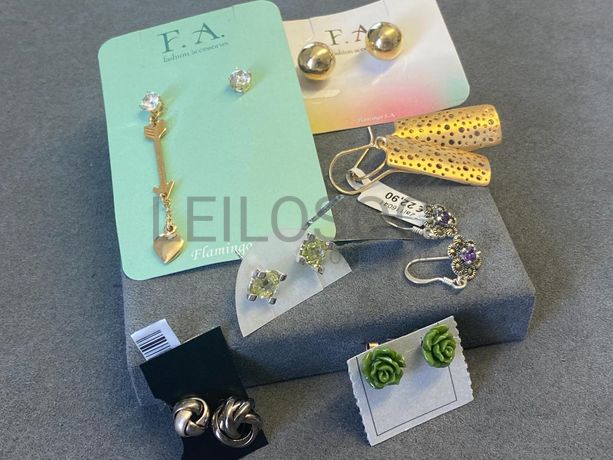 Brincos em prata e outros materiais