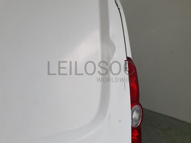 Opel Combo 1.6 CDTI · Ano 2017