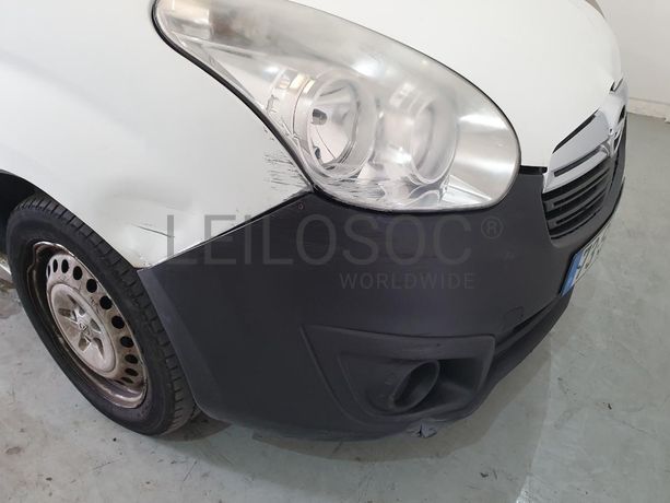 Opel Combo 1.6 CDTI · Ano 2017