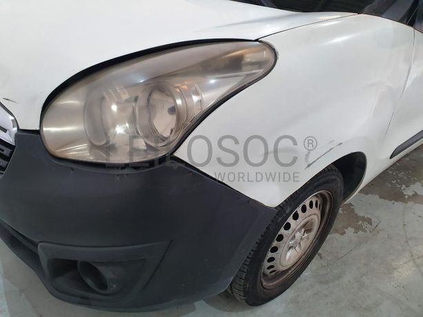 Opel Combo 1.6 CDTI · Ano 2017