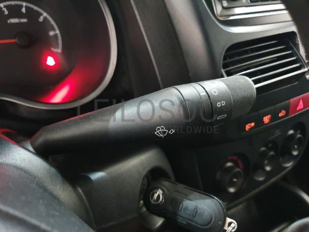 Opel Combo 1.6 CDTI · Ano 2017