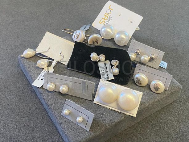 Brincos em prata e outros materiais