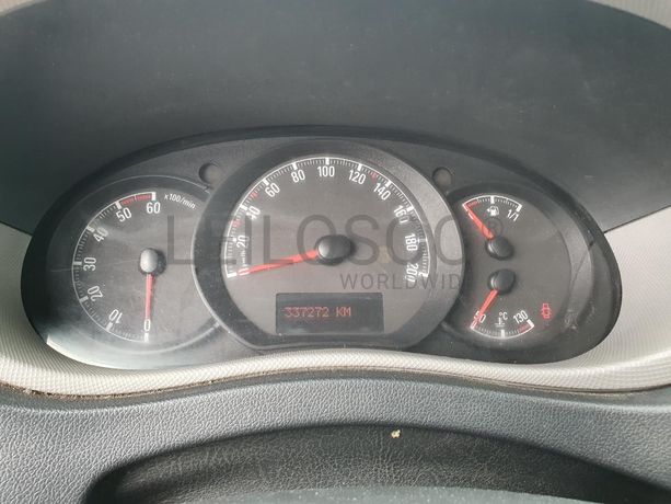 Opel Movano 2.3 CDTI · Ano 2014