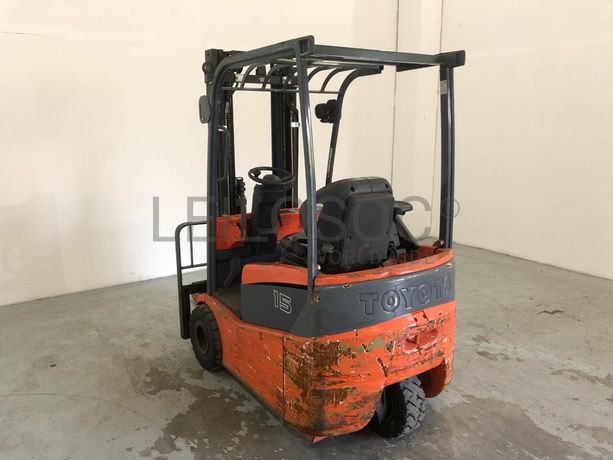 Empilhador Toyota 7FBEST15