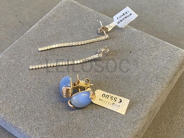 Brincos em prata e outros materiais