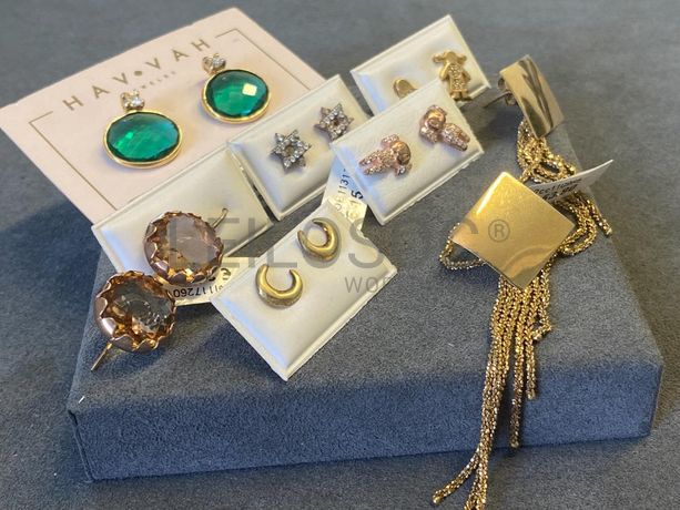 Brincos em prata e outros materiais