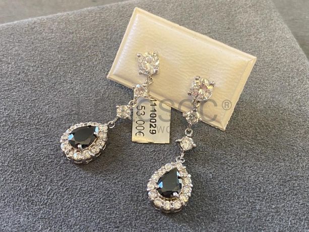 Brincos em prata e outros materiais