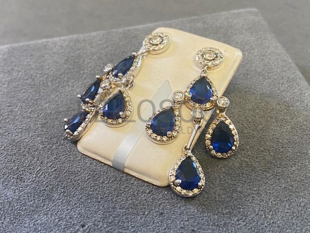 Brincos em prata e outros materiais