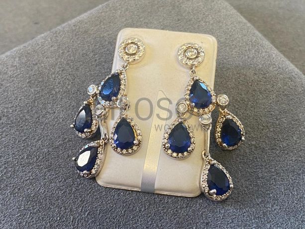 Brincos em prata e outros materiais