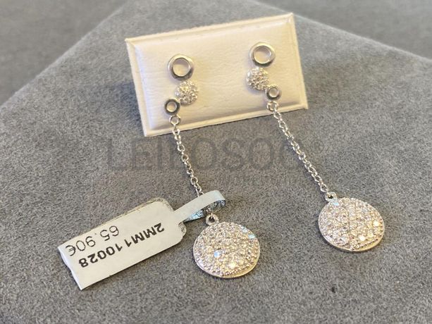 Brincos em prata e outros materiais