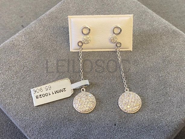 Brincos em prata e outros materiais