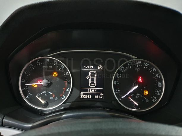 Skoda Octavia 1.6 TDI · Ano 2013