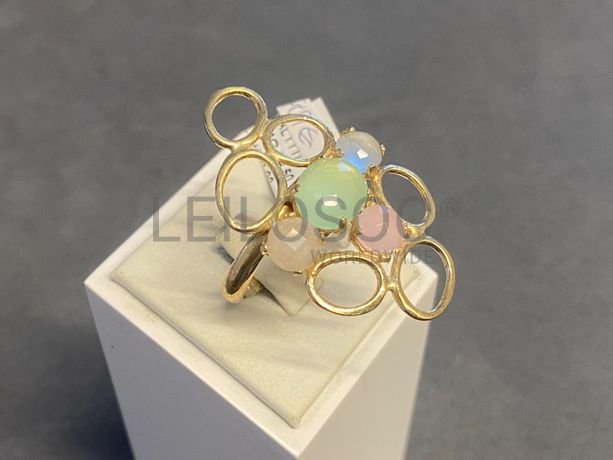 Anel em prata e outros materiais