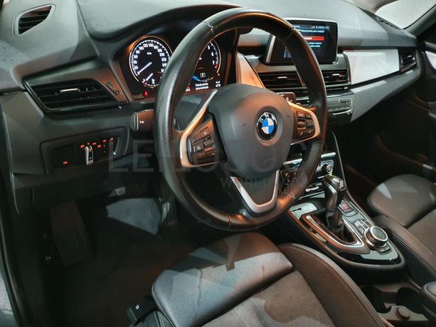 BMW Série 2 i 1.5 Active Tourer · Híbrido · Ano 2019