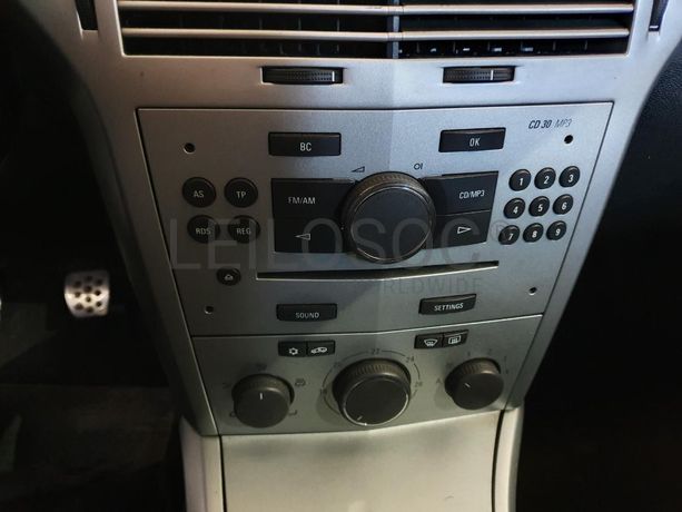 Opel Astra 1.3CDTI · Ano 2008