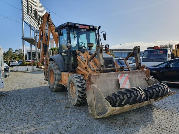 Retroescavadora Case 580 Super R Plus