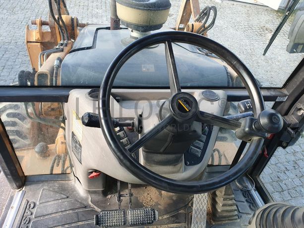 Retroescavadora Case 580 Super R Plus