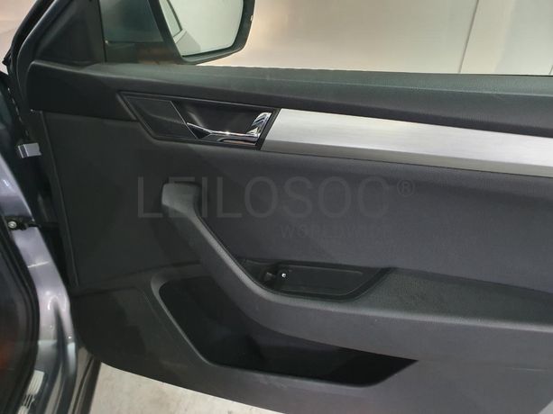 Skoda 1.6 TDI · Ano 2016