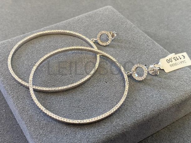 Brincos em prata e outros materiais