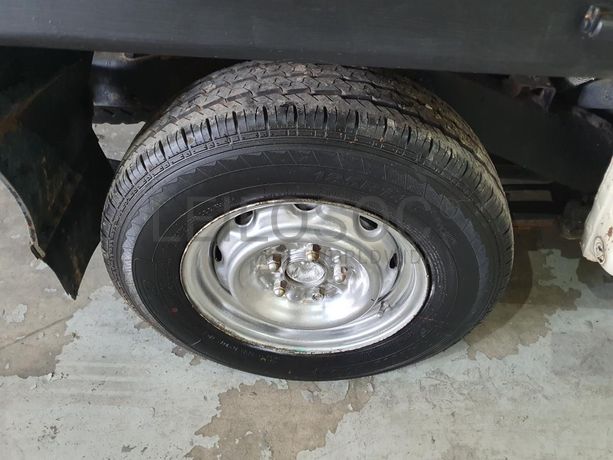 Toyota Hilux 2.4D · Ano 1990