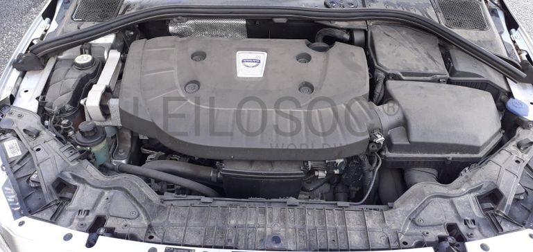 Volvo V60 2.0 · Ano 2014