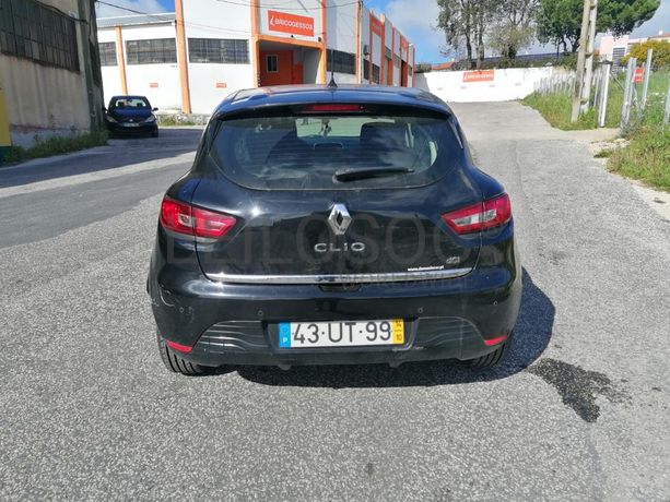Renault Clio 1.5 DCI · Ano 2014