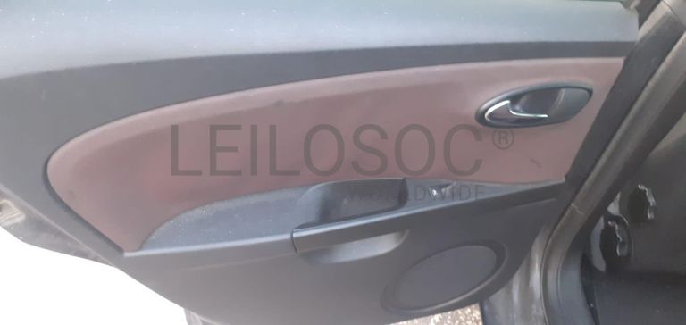 Seat Leon 2.0 TDI · Ano 2007